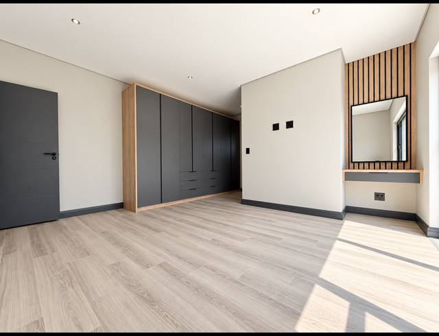 4 BEDROOM FREEHOLD FOR SALE IN FOUNTAINBROOK ESTATE